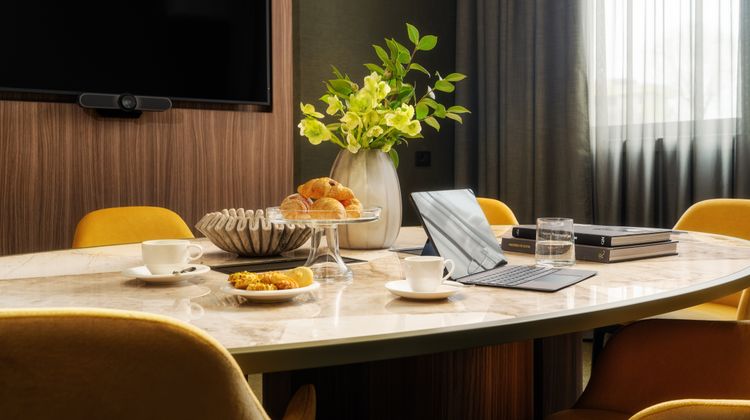 Crowne Plaza Milan City Meeting