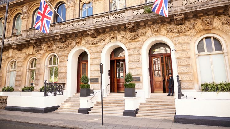 The Clermont London, Victoria Exterior