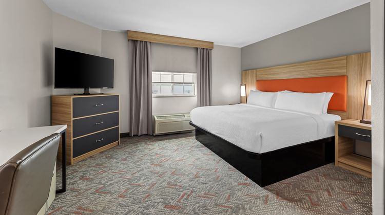 Candlewood Suites Flowood Room
