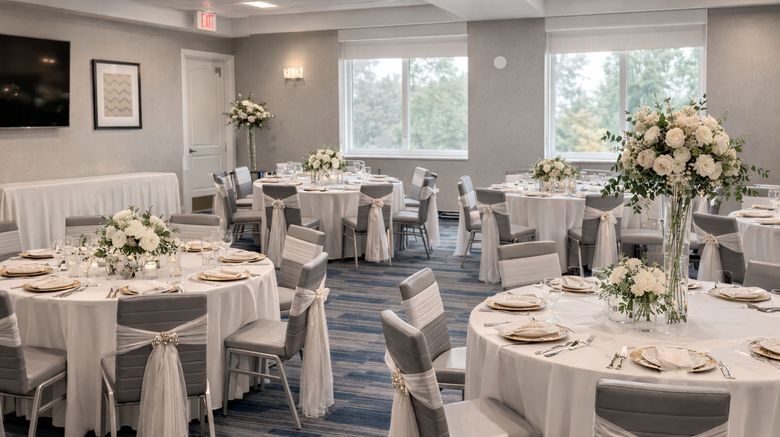 <b>Holiday Inn Express Hotel & Stes Winner Ballroom</b>. Images powered by <a href="https://www.leonardoworldwide.com/" title="Leonardo Worldwide" target="_blank">Leonardo</a>.