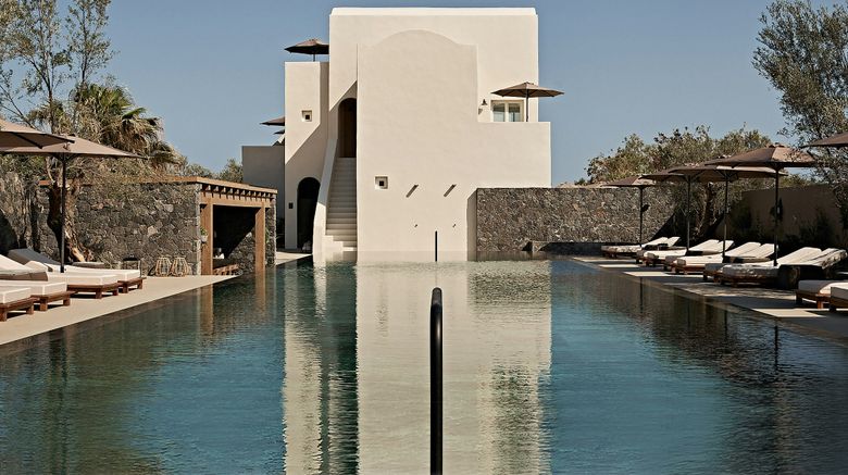 <b>Hotel Istoria, Perivolos Beach Pool</b>. Images powered by <a href="https://www.leonardoworldwide.com/" title="Leonardo Worldwide" target="_blank">Leonardo</a>.