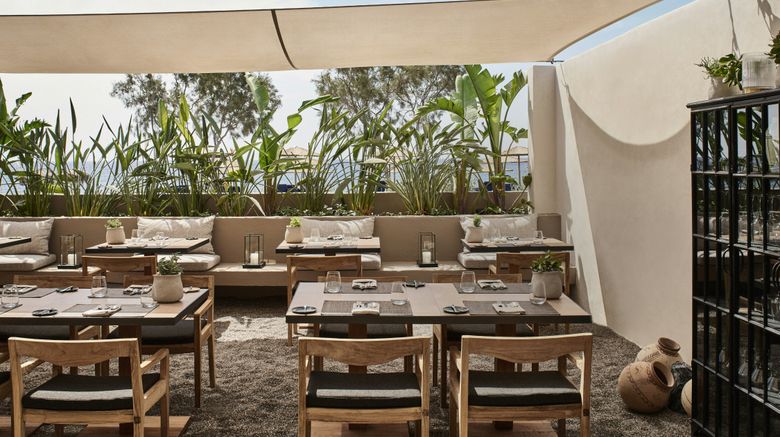 <b>Hotel Istoria, Perivolos Beach Restaurant</b>. Images powered by <a href="https://www.leonardoworldwide.com/" title="Leonardo Worldwide" target="_blank">Leonardo</a>.