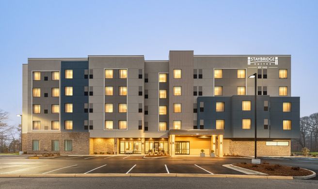 Staybridge Suites Norfolk Airport Exterior