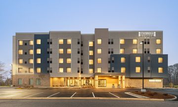 Staybridge Suites Norfolk Airport