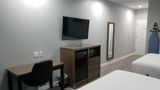 Scottish Inns & Suites Room