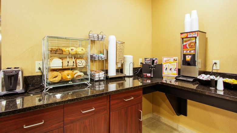<b>Cobblestone Inn & Suites Corry Restaurant</b>. Images powered by <a href="https://www.leonardoworldwide.com/" title="Leonardo Worldwide" target="_blank">Leonardo</a>.