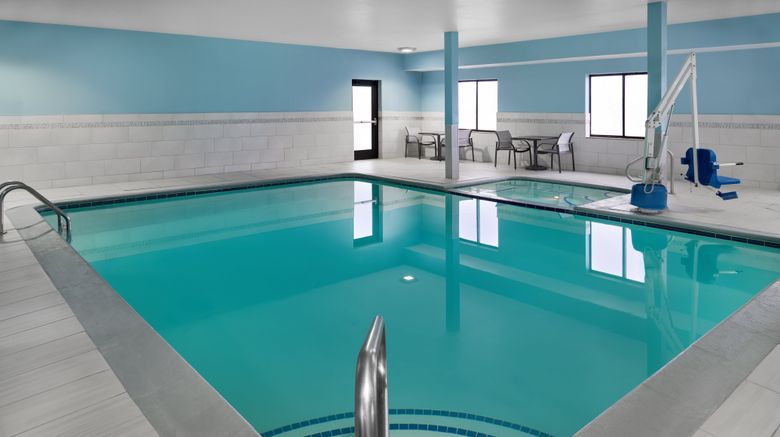 <b>Holiday Inn Express Pool</b>. Images powered by <a href="https://www.leonardoworldwide.com/" title="Leonardo Worldwide" target="_blank">Leonardo</a>.