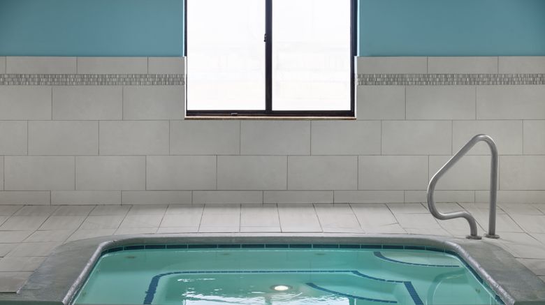 <b>Holiday Inn Express Pool</b>. Images powered by <a href="https://www.leonardoworldwide.com/" title="Leonardo Worldwide" target="_blank">Leonardo</a>.
