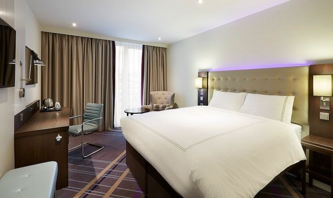 Premier Inn Munich City West Room