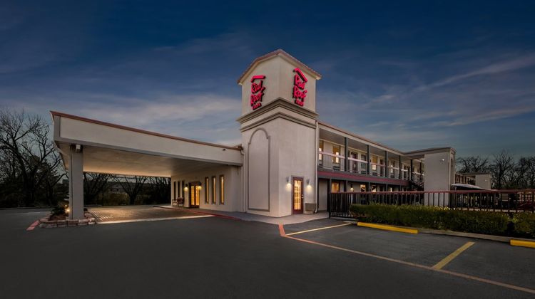 Red Roof Inn Ardmore Exterior