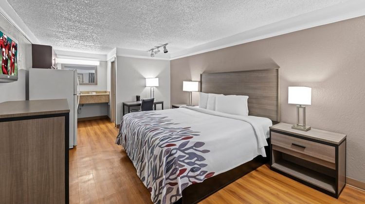 Red Roof Inn Ardmore Room