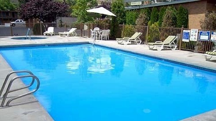 Cerulean Hotel Pool