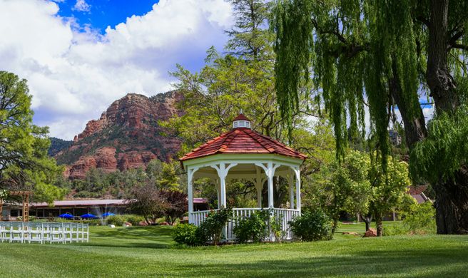 outbound sedona resort Exterior