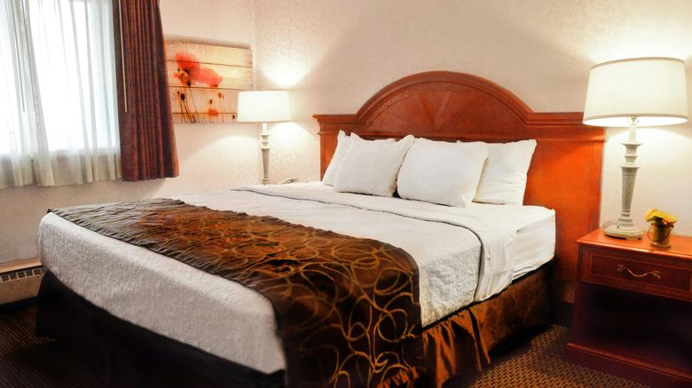 <b>Centerstone Plaza Hotel Soldiers Field Suite</b>. Images powered by <a href="https://www.leonardoworldwide.com/" title="Leonardo Worldwide" target="_blank">Leonardo</a>.