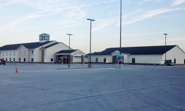 Cobblestone Hotel & Suites Broken Bow
