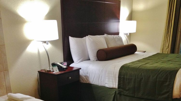 Cobblestone Hotel & Suites Broken Bow Suite