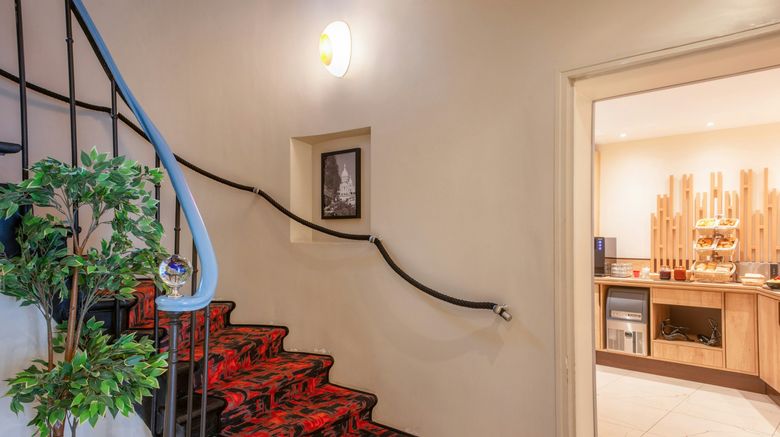 <b>Hotel Helussi Lobby</b>. Images powered by <a href="https://www.leonardoworldwide.com/" title="Leonardo Worldwide" target="_blank">Leonardo</a>.