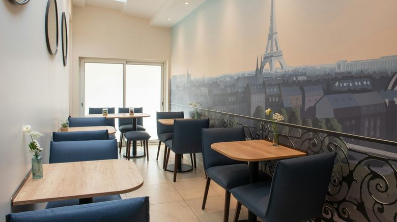 <b>Hotel Helussi Restaurant</b>. Images powered by <a href="https://www.leonardoworldwide.com/" title="Leonardo Worldwide" target="_blank">Leonardo</a>.