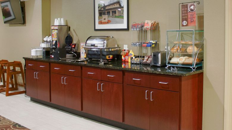 <b>Cobblestone Inn & Suites Winterset Restaurant</b>. Images powered by <a href="https://www.leonardoworldwide.com/" title="Leonardo Worldwide" target="_blank">Leonardo</a>.