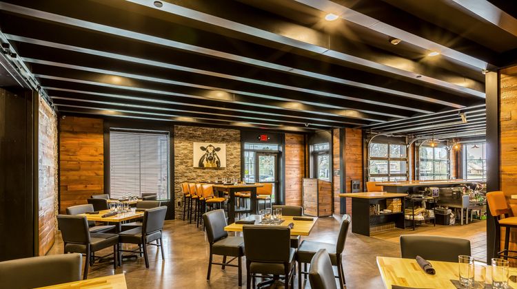 Cobblestone Hotel & Suites Stevens Point Restaurant