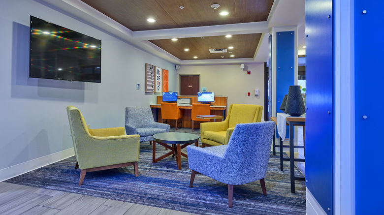 <b>Holiday Inn Express Hotel & Suites Exterior</b>. Images powered by <a href="https://www.leonardoworldwide.com/" title="Leonardo Worldwide" target="_blank">Leonardo</a>.