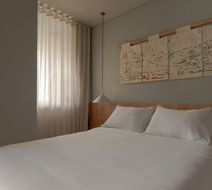 Wake Medellin Room