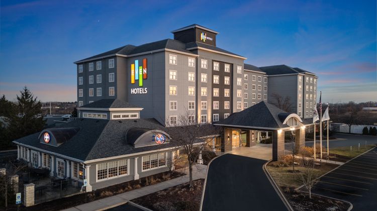 EVEN Hotel Chicago-Tinley Park Conv Ctr Exterior