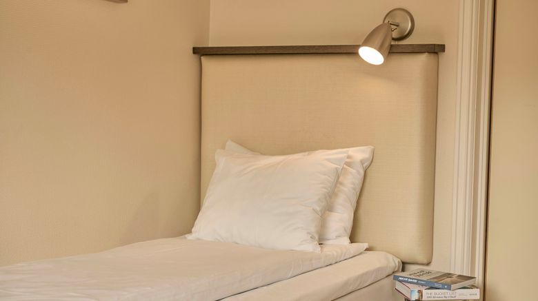 <b>Sola Strand Hotel Room</b>. Images powered by <a href="https://www.leonardoworldwide.com/" title="Leonardo Worldwide" target="_blank">Leonardo</a>.