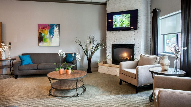 <b>Heartland Inn Lobby</b>. Images powered by <a href="https://www.leonardoworldwide.com/" title="Leonardo Worldwide" target="_blank">Leonardo</a>.