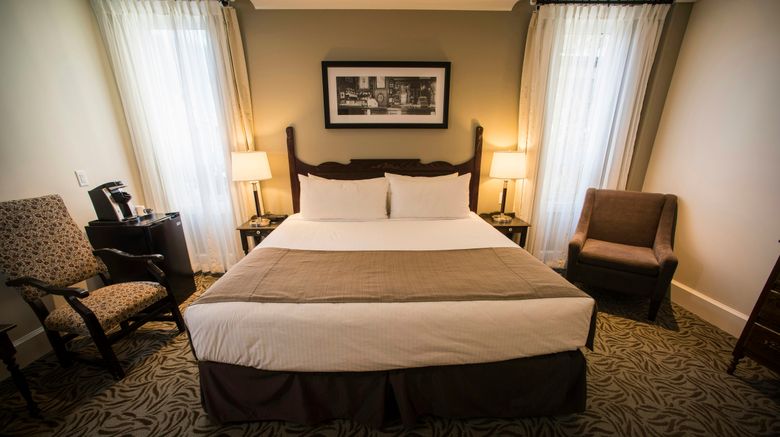 <b>Hume Hotel Room</b>. Images powered by <a href="https://www.leonardoworldwide.com/" title="Leonardo Worldwide" target="_blank">Leonardo</a>.