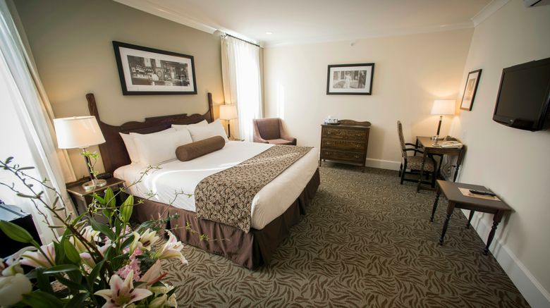 <b>Hume Hotel Room</b>. Images powered by <a href="https://www.leonardoworldwide.com/" title="Leonardo Worldwide" target="_blank">Leonardo</a>.