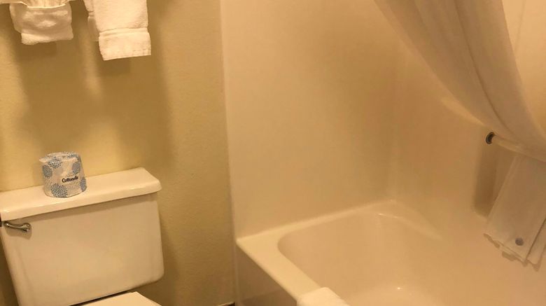 <b>Kings Inn Room</b>. Images powered by <a href="https://www.leonardoworldwide.com/" title="Leonardo Worldwide" target="_blank">Leonardo</a>.