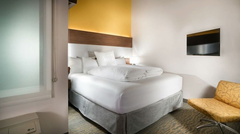 <b>Hotel Z Room</b>. Images powered by <a href="https://www.leonardoworldwide.com/" title="Leonardo Worldwide" target="_blank">Leonardo</a>.