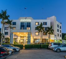 Hotel Diana Exterior