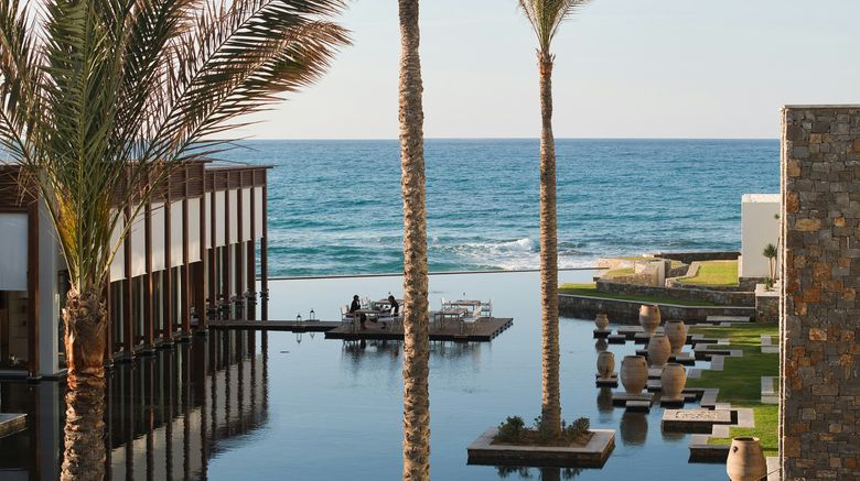 <b>Amirandes Grecotel Exclusive Resort Restaurant</b>. Images powered by <a href="https://www.leonardoworldwide.com/" title="Leonardo Worldwide" target="_blank">Leonardo</a>.