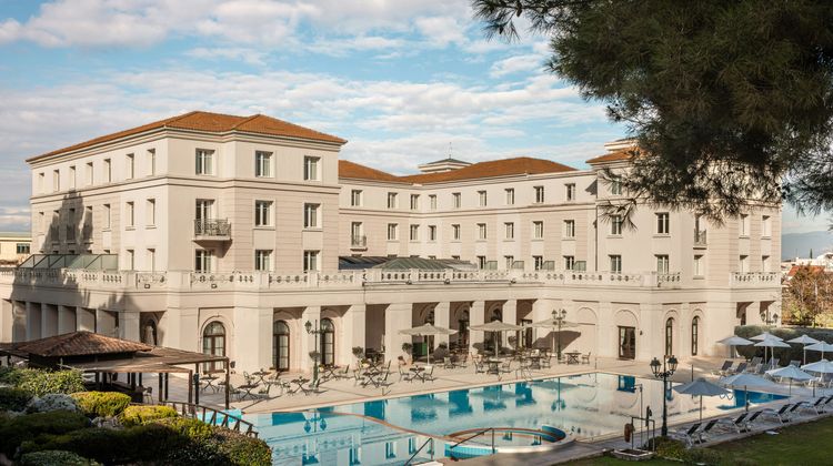 Larissa Imperial Exterior