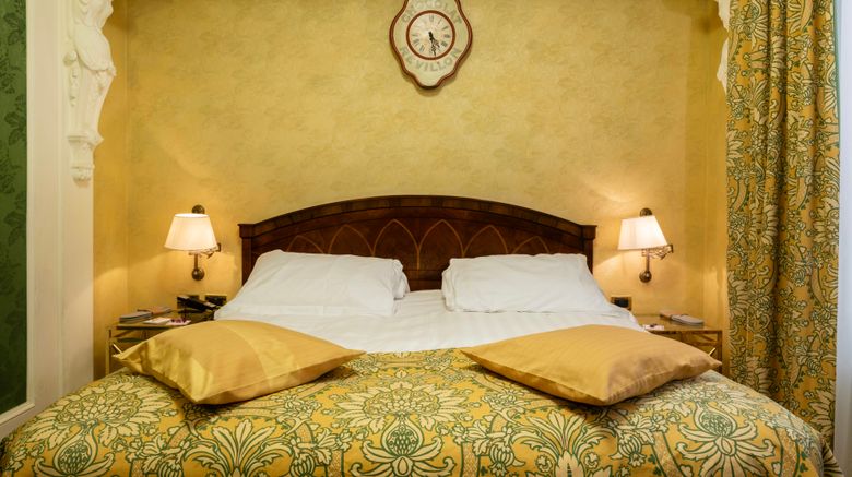 <b>Art Hotel Orologio Room</b>. Images powered by <a href="https://www.leonardoworldwide.com/" title="Leonardo Worldwide" target="_blank">Leonardo</a>.