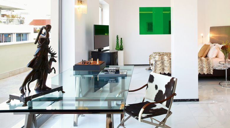 <b>Pallas Athena Boutique Hotel Suite</b>. Images powered by <a href="https://www.leonardoworldwide.com/" title="Leonardo Worldwide" target="_blank">Leonardo</a>.
