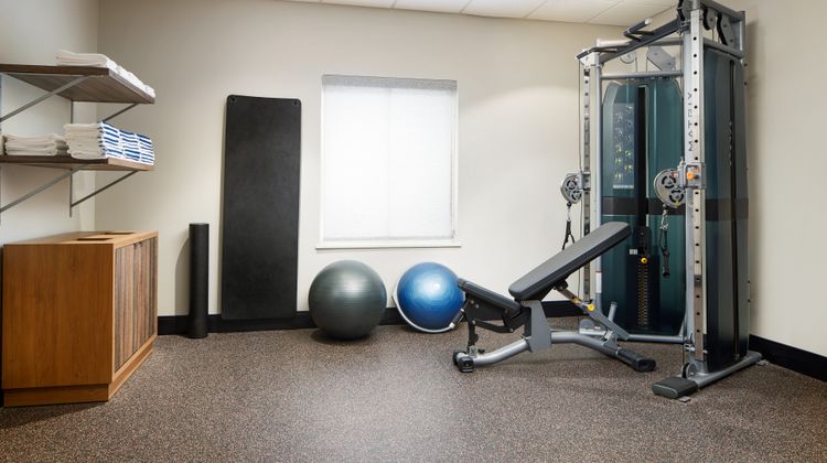 Candlewood Suites Lebanon Health Club