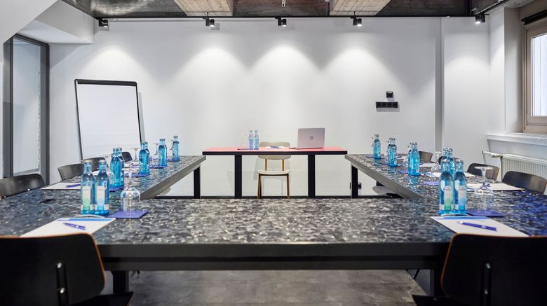 <b>Holiday Inn Express Dresden Zentrum Meeting</b>. Images powered by <a href="https://www.leonardoworldwide.com/" title="Leonardo Worldwide" target="_blank">Leonardo</a>.