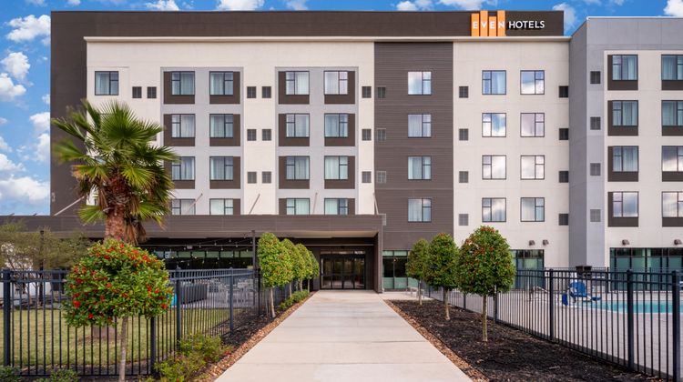 EVEN Hotel Shenandoah-The Woodlands Exterior