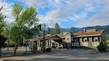 Silverhorn Motor Inn Exterior