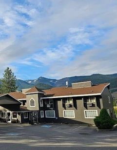 Silverhorn Motor Inn
