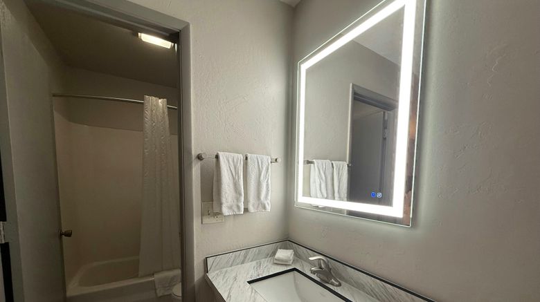 <b>Red Roof Inn Reno Room</b>. Images powered by <a href="https://www.leonardoworldwide.com/" title="Leonardo Worldwide" target="_blank">Leonardo</a>.