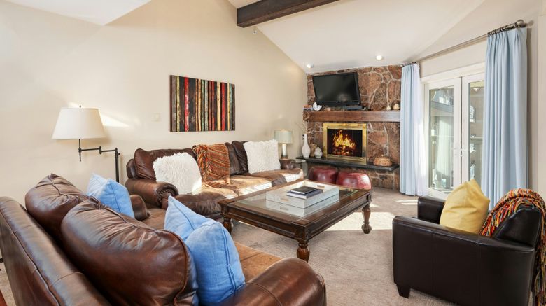 <b>Westwind at Vail Room</b>. Images powered by <a href="https://www.leonardoworldwide.com/" title="Leonardo Worldwide" target="_blank">Leonardo</a>.