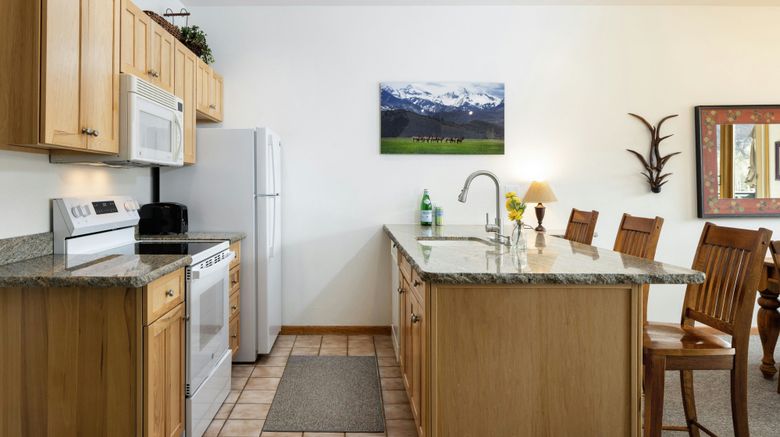 <b>The Villas at Snowmass Club Room</b>. Images powered by <a href="https://www.leonardoworldwide.com/" title="Leonardo Worldwide" target="_blank">Leonardo</a>.