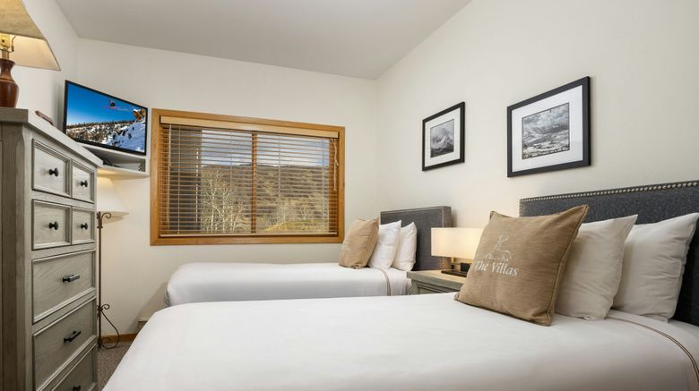 <b>The Villas at Snowmass Club Room</b>. Images powered by <a href="https://www.leonardoworldwide.com/" title="Leonardo Worldwide" target="_blank">Leonardo</a>.