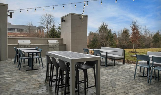 Home2 Suites Ashburn Exterior