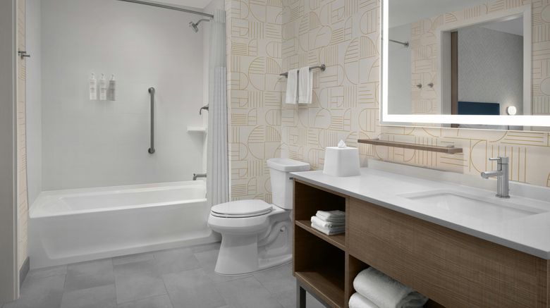 <b>Home2 Suites Ashburn Room</b>. Images powered by <a href="https://www.leonardoworldwide.com/" title="Leonardo Worldwide" target="_blank">Leonardo</a>.