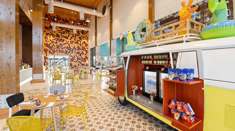 <b>Fuwairit Kite Beach, Tapestry Collection Restaurant</b>. Images powered by <a href="https://www.leonardoworldwide.com/" title="Leonardo Worldwide" target="_blank">Leonardo</a>.